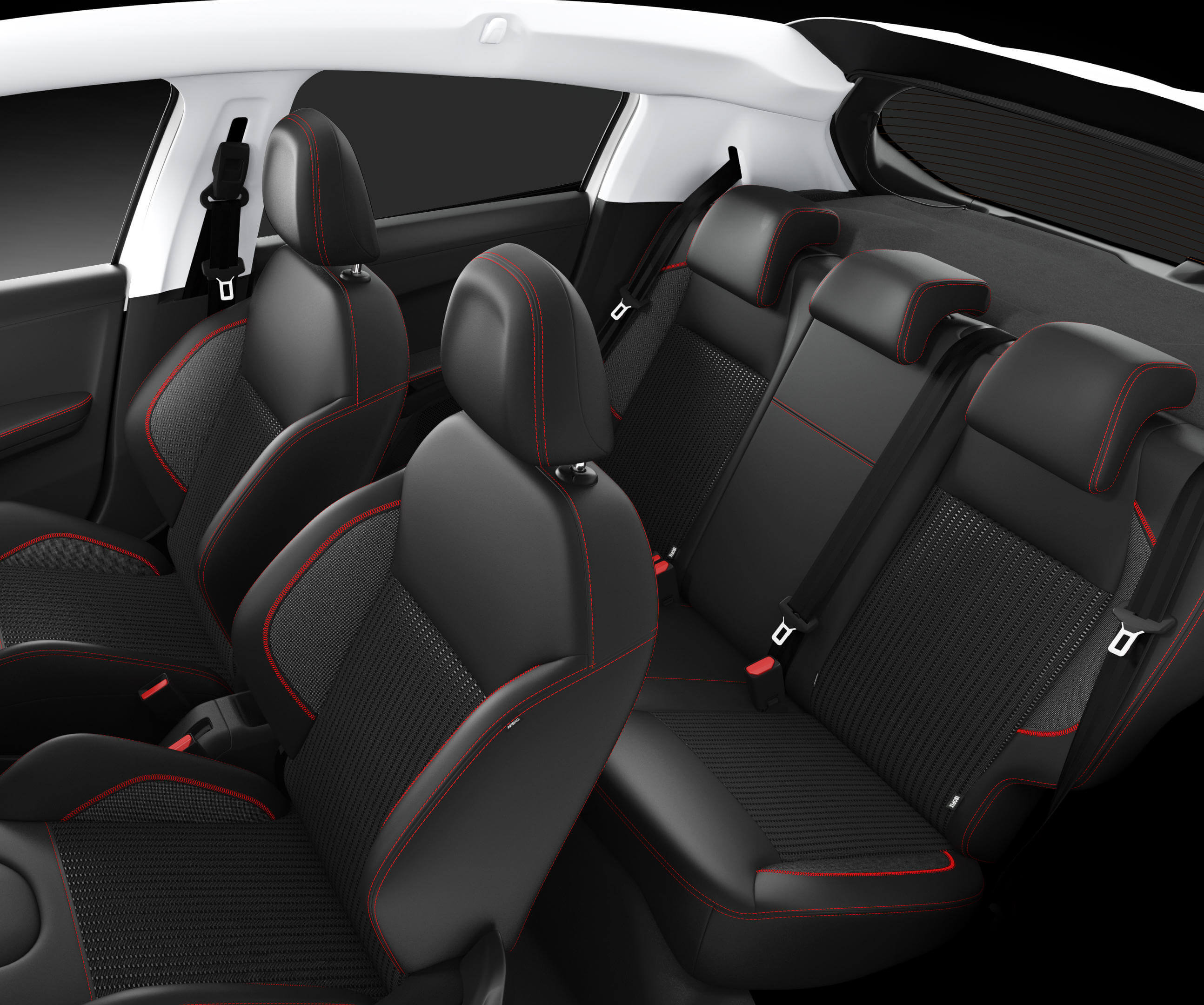 エクステリアに専用ブラックパーツを採用 スポーティかつ精悍に仕上げ