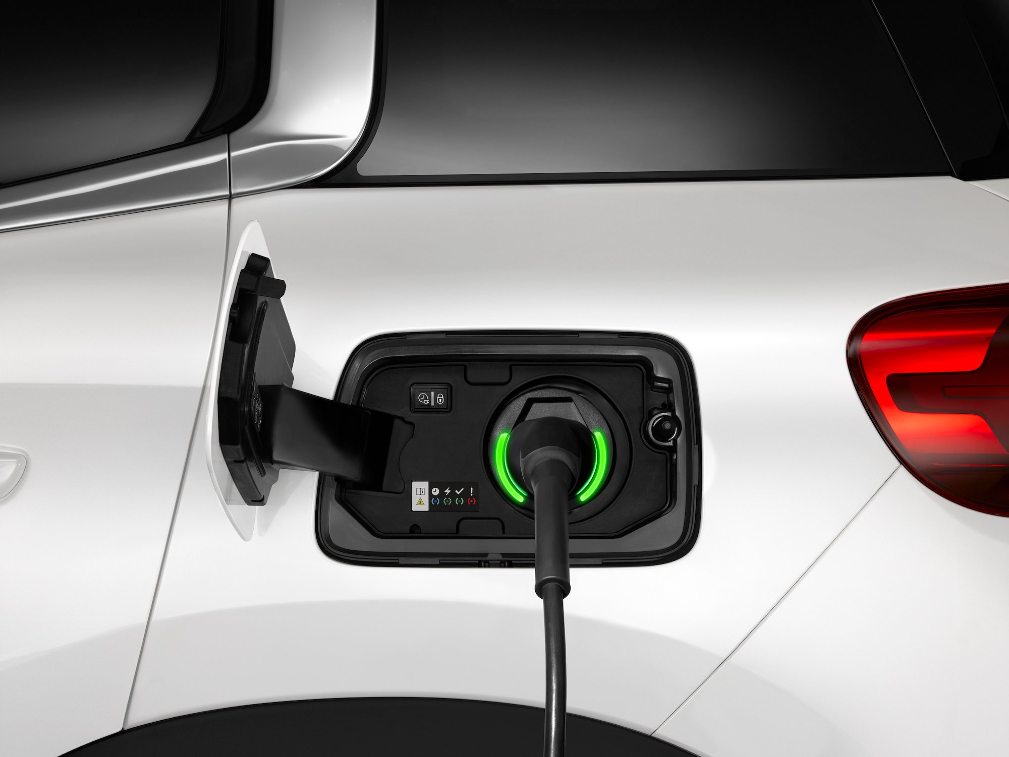 20210624_C5AIRCROSS_SUV_PLUG-IN_HYBRID021