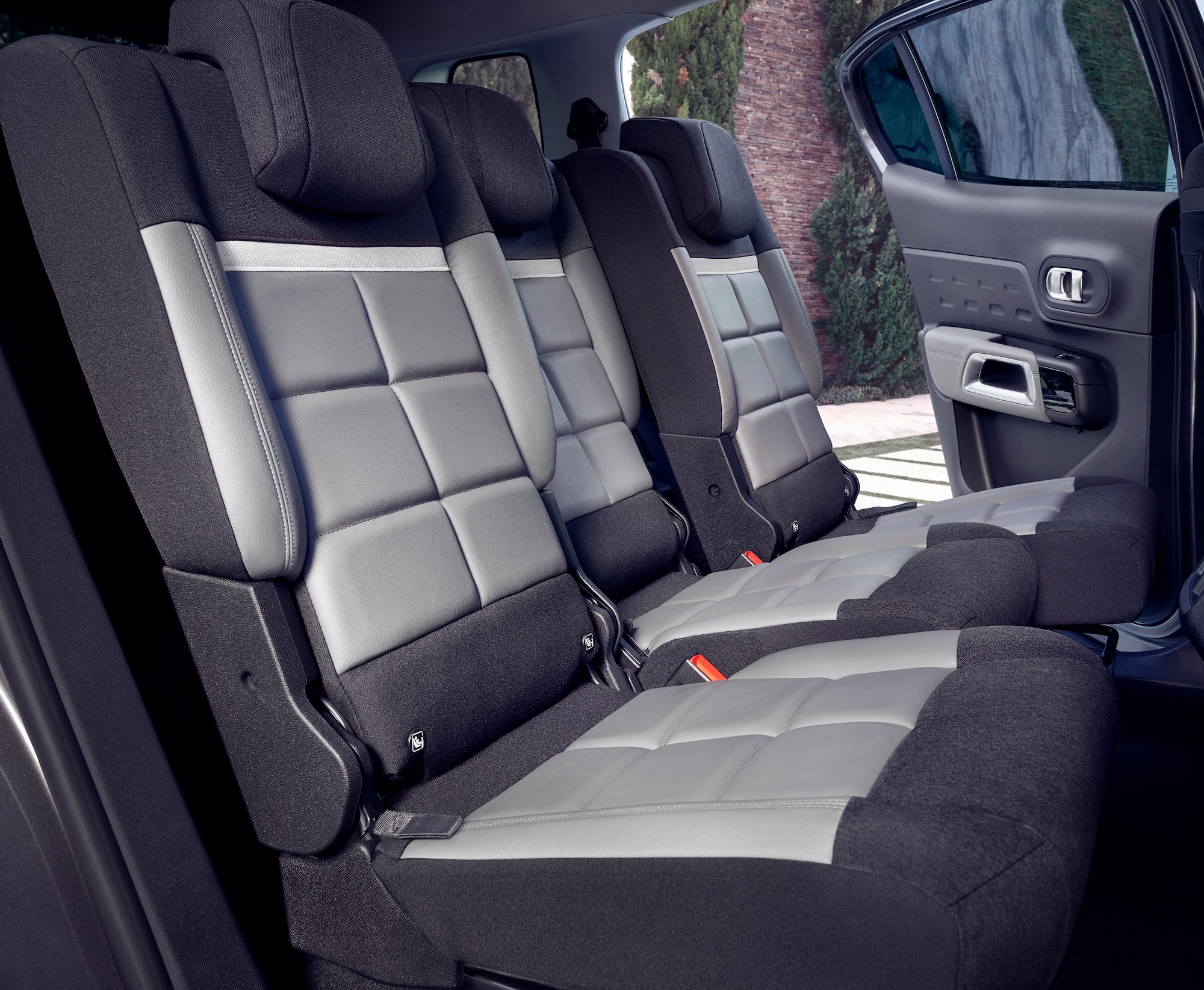 20210624_C5AIRCROSS_SUV_PLUG-IN_HYBRID033
