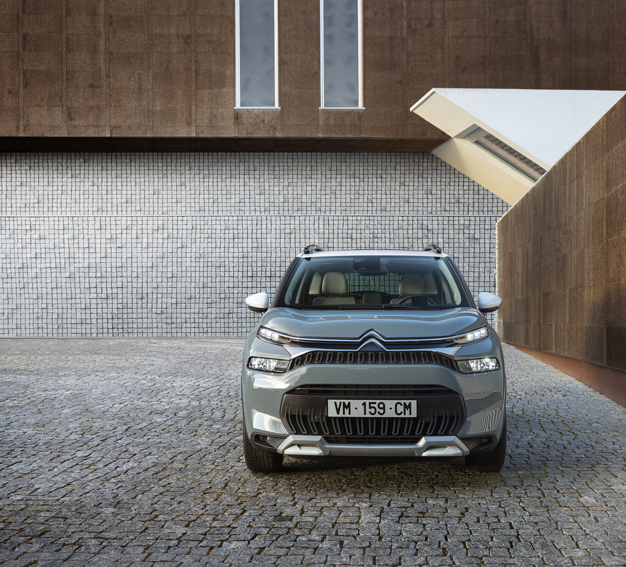 より大胆にSUVを主張するデザイン、 さらにアップした快適性と