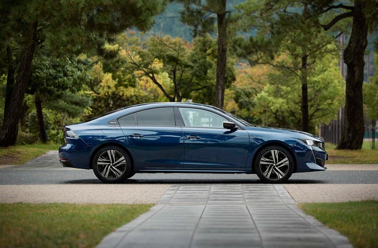 PEUGEOT_cutS_508_C_144_rgb_0930