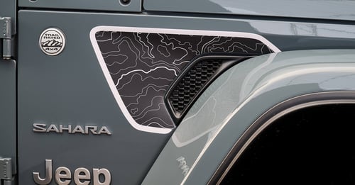 New Wrangler_トレドノースの地形柄入りフェンダーデカール