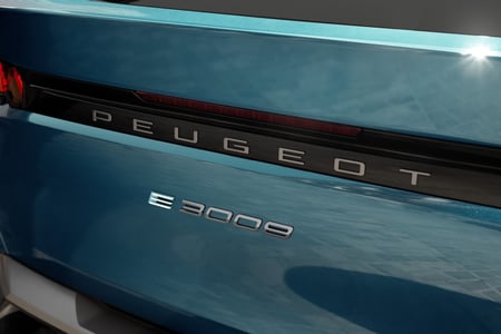 PEUGEOT_E-3008_LONG_RANGE_2510OP_311_FR