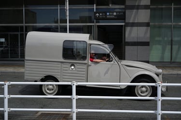 Citroen_Studio_Confort_2CV-FOURGONNETTE