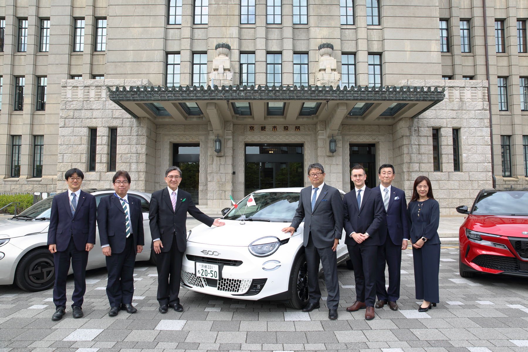 600e_Handover_Ceremony_Kyoto City Hall_5