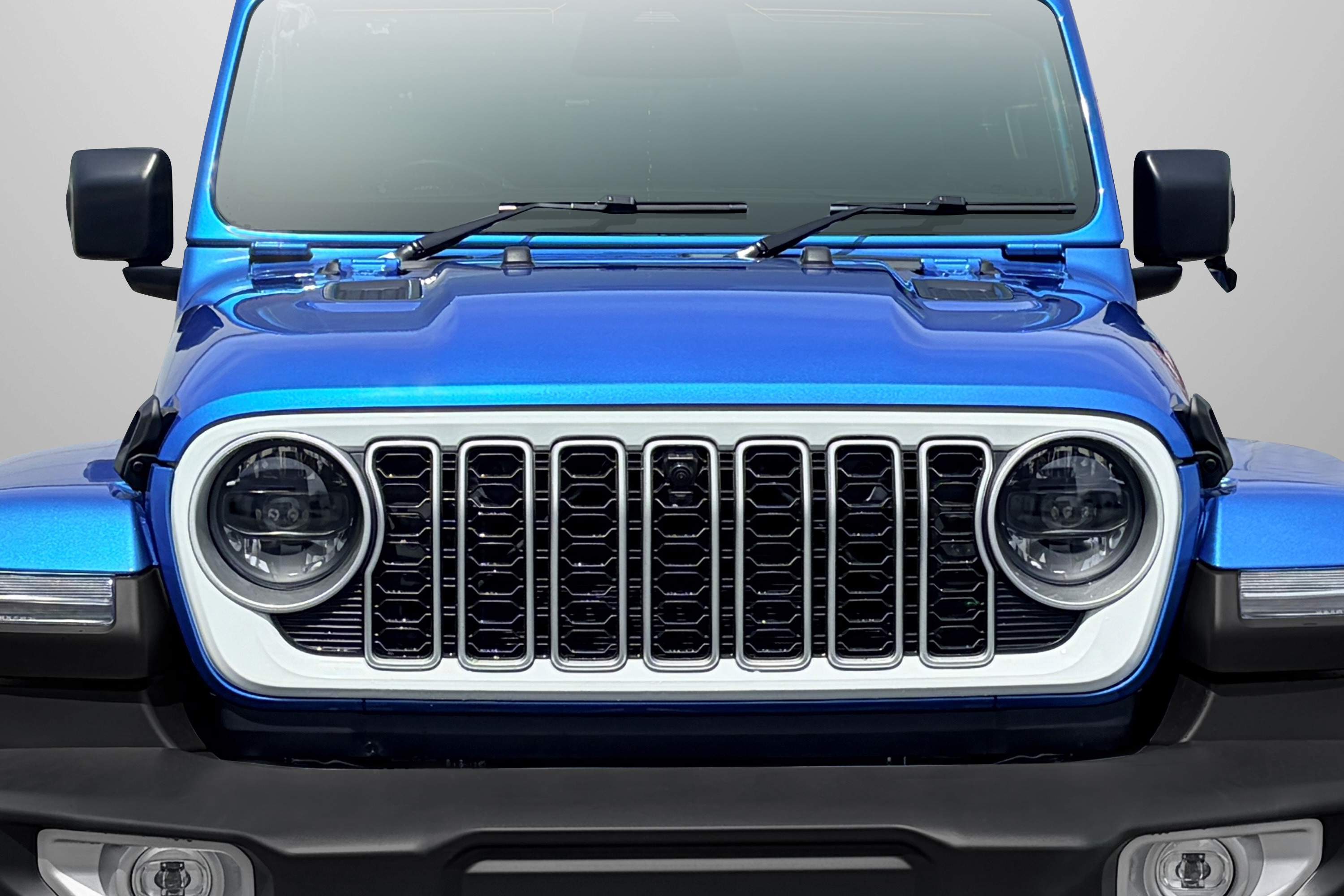 ジープ 限定車 「Jeep® Wrangler Whitecap」を発売 | Stellantis